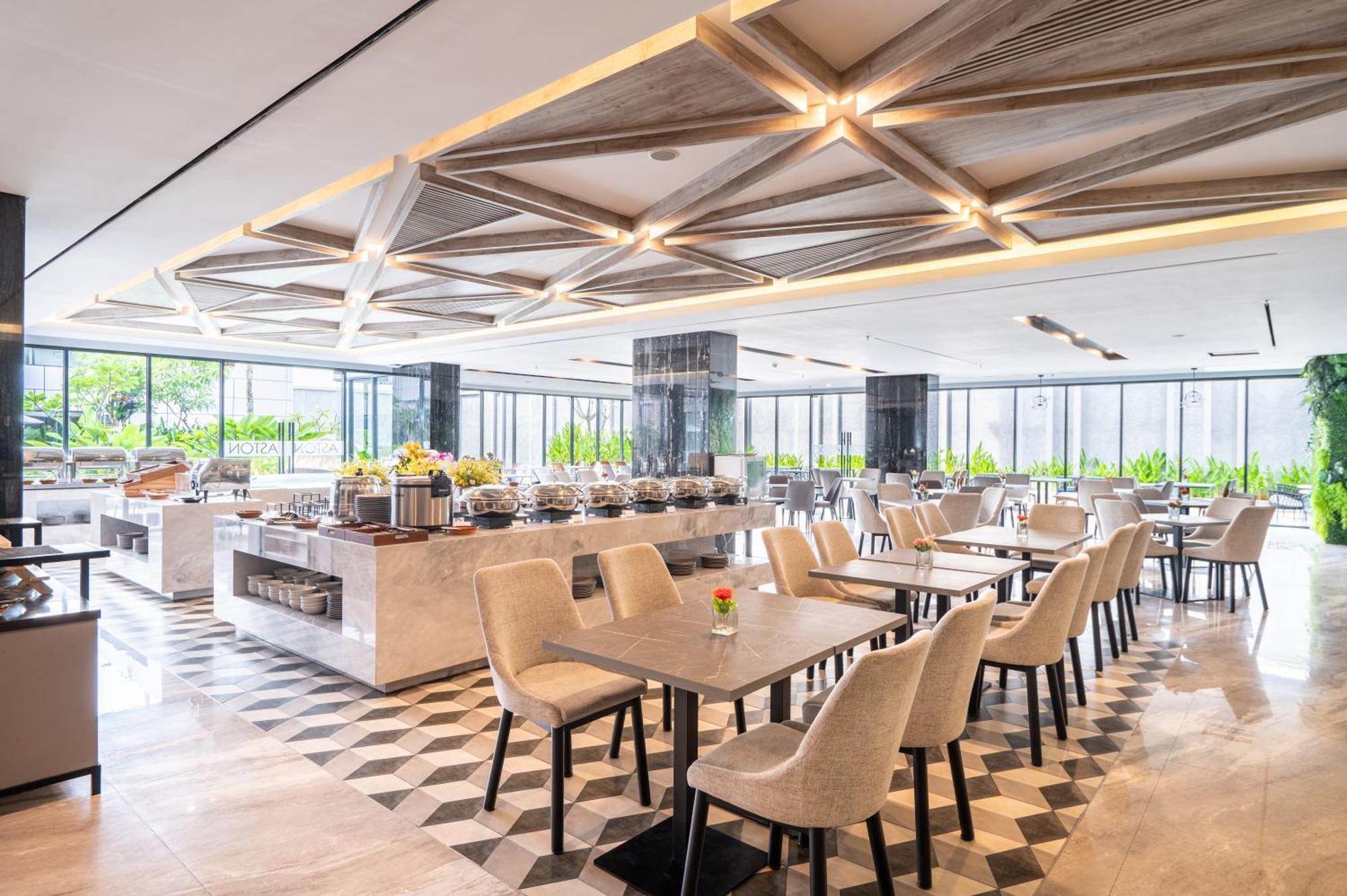 Aston Sorong Hotel & Conference Center Екстер'єр фото