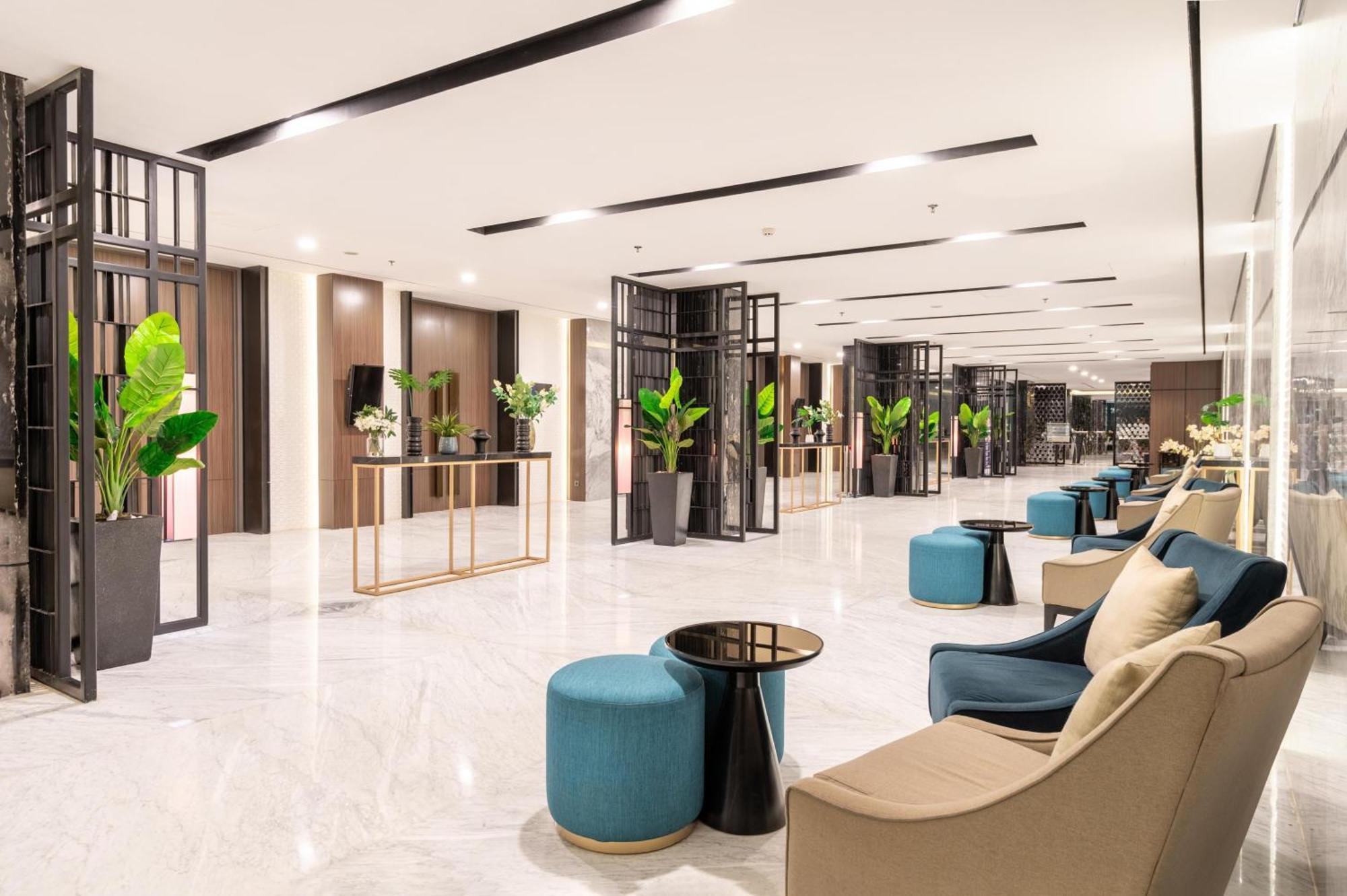 Aston Sorong Hotel & Conference Center Екстер'єр фото