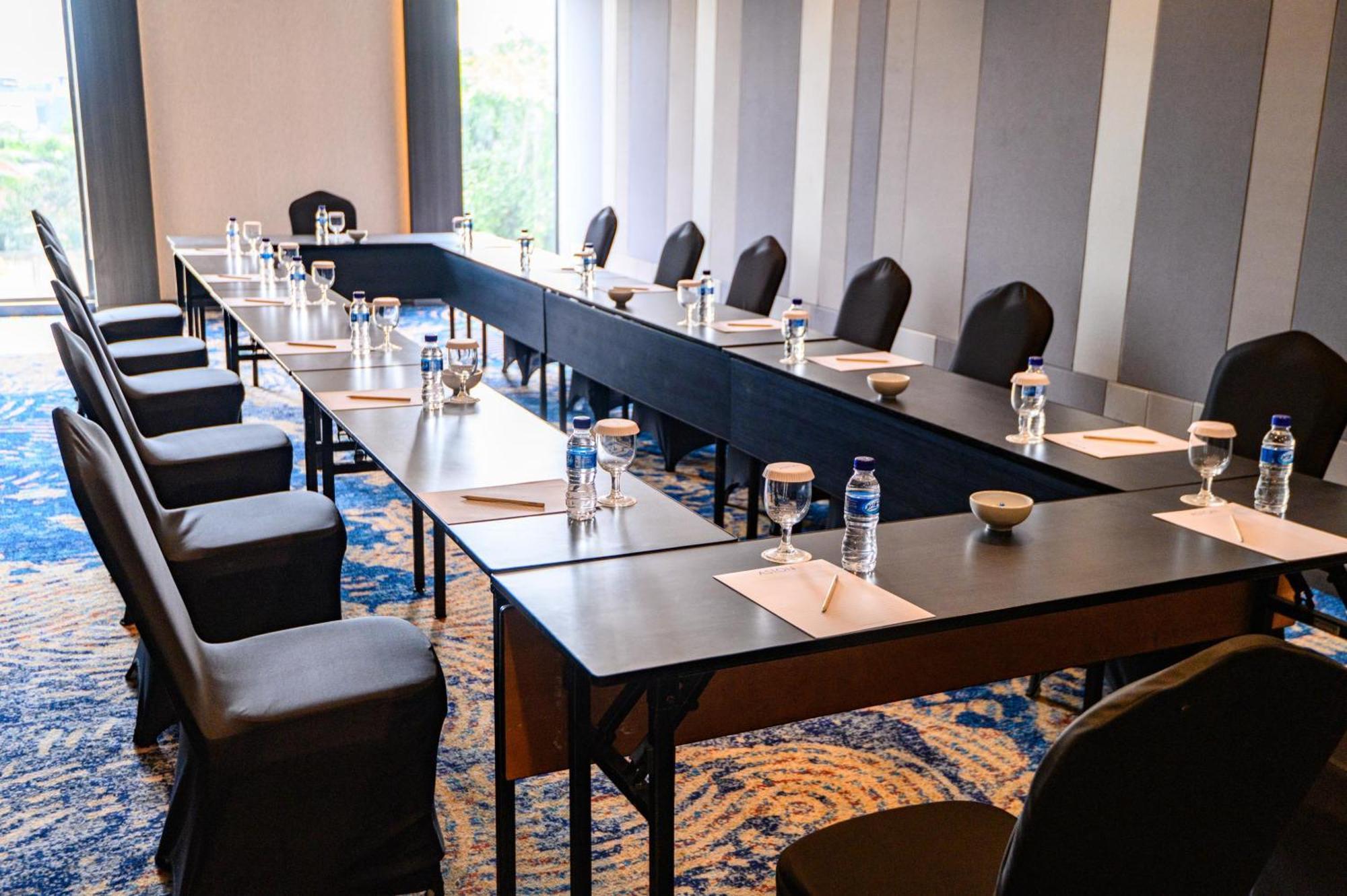 Aston Sorong Hotel & Conference Center Екстер'єр фото
