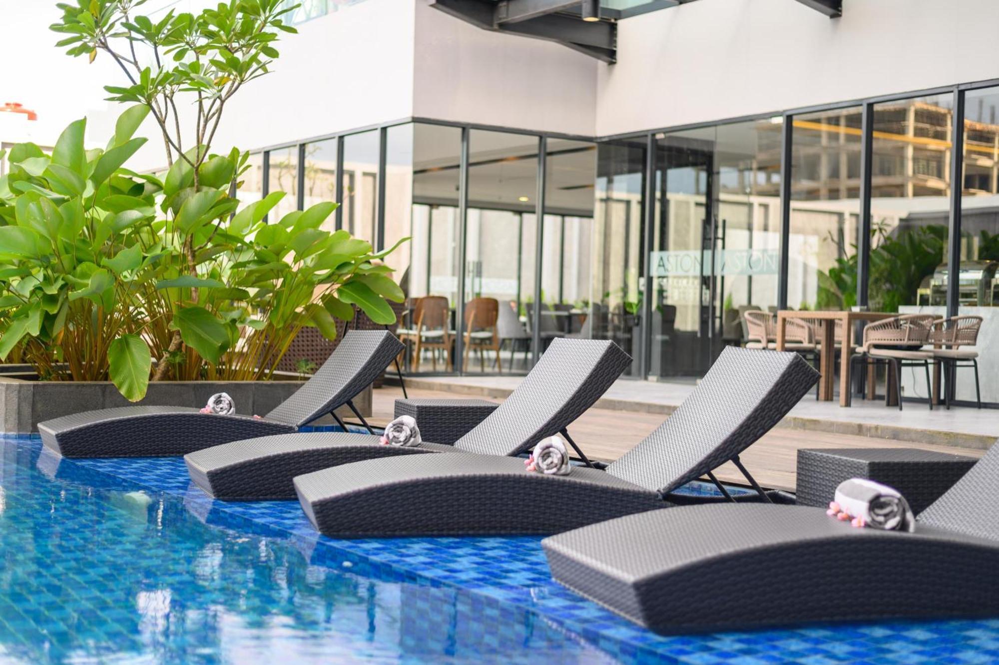 Aston Sorong Hotel & Conference Center Екстер'єр фото